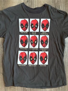 Deadpool Taco Tee Size Large